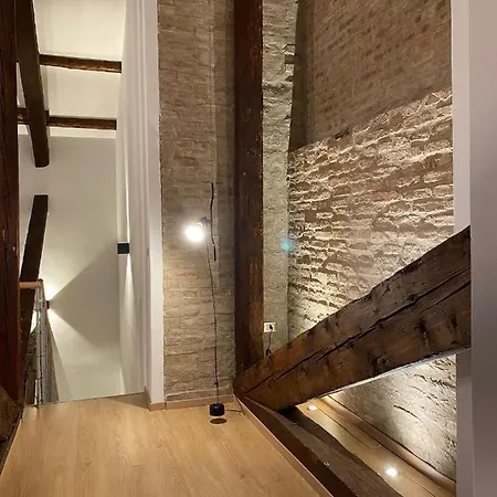 Apartamento Sacrati 39 *