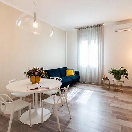 Sacrati 39 * Ferrara