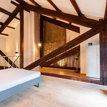 Sacrati 39 Appartamento *