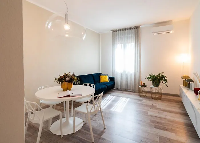 Sacrati 39 * Ferrara